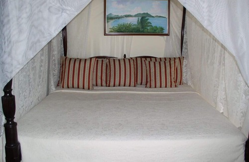 Philipsburg Boardwalk Hotel | The Pasanggrahan Royal Boutique Hotel