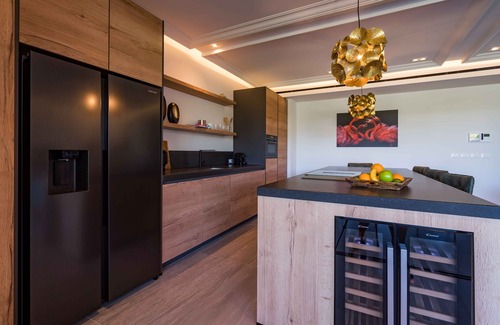 Sint Michiel Apartment | The Pearl of Blue Bay breathtaking views. Check it out for your family!