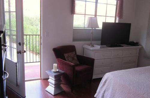 Oak Creek Bed & Breakfast | The Penrose Bed & Breakfast