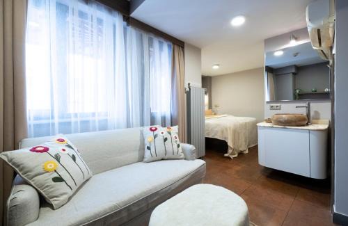 Asmali Mescit Hotel | The Pera Hotel