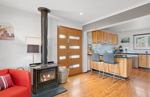Mount View House | The perfect rural retreat with vineyards on your doorstep