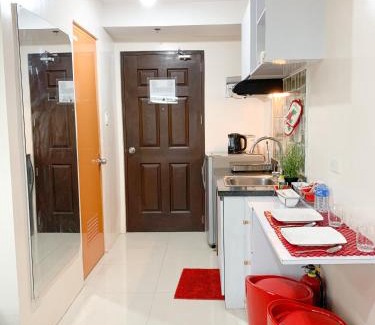 Mabolo Apartment | The Persimmon Studios Near Ayala and SM City Cebu