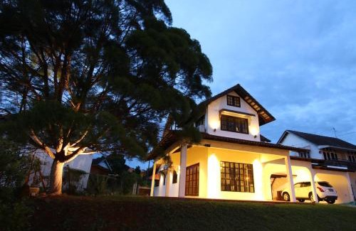 Bukit Baru House | The Pines Cottage