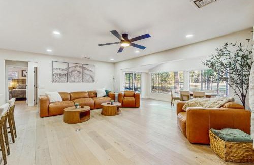 Pinetop House | The Pinetop Modern Retreat