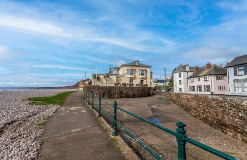 Budleigh Salterton House | The Pink House, Budleigh Salterton