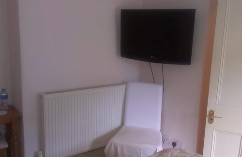 Bangor Bed & Breakfast | The Pink room double or twin en-suite