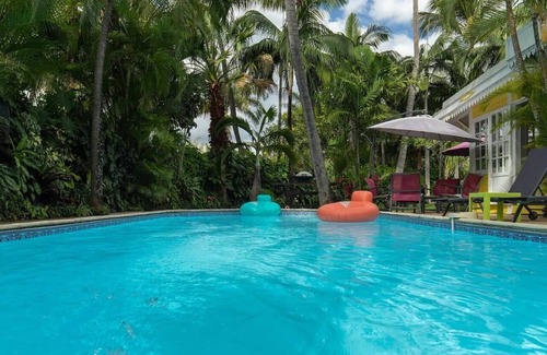 Etang Sale Les Bains House | "The Pirogue Basin"