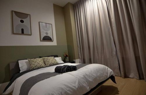 Kampung Puah Seberang Apartment | The Play Suite@Pano. MRT. Free Parking. Self C/In