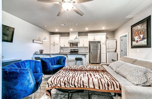 Central Oklahoma City Condo | The Plaza VIP Lodge #3