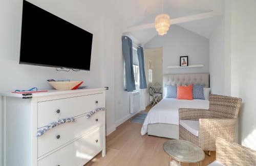 Bungay House | The Pleasant Pheasant Mews