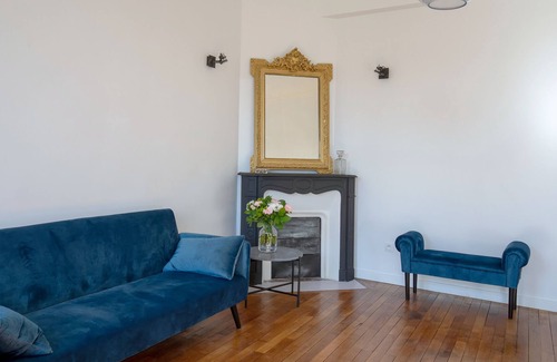 Chantiers Apartment | The Pleasures Menus, 3 bedroom apartment 10 minutes walk from the Castle