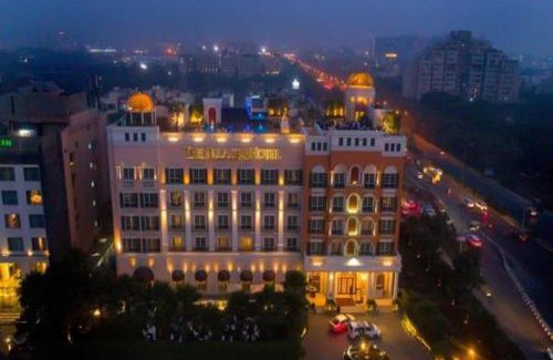Sector 29 Hotel | The Pllazio Hotel