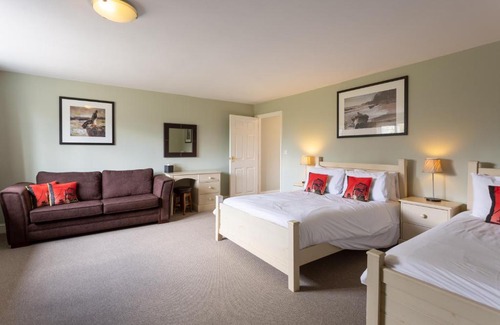 Wangford Hotel | The Plough