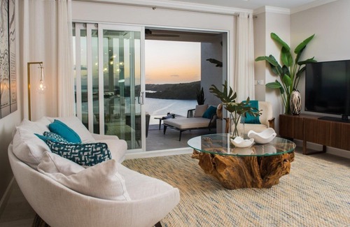 Calvigny Villa | The Point at Calivigny is a luxury 3 bedroom Villa with Amazing ocean views .