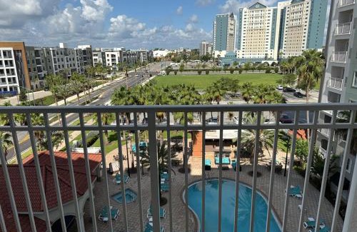 Florida Center Apartment | The Point Hotel & Suites - 503 Luxury - Pool view - Close to Universal