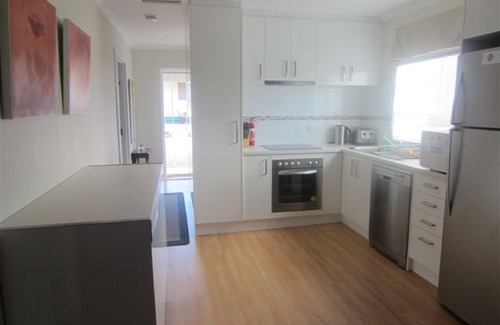 Port Vincent House | The Porthole - close to beach. Winter Off Peak Special!