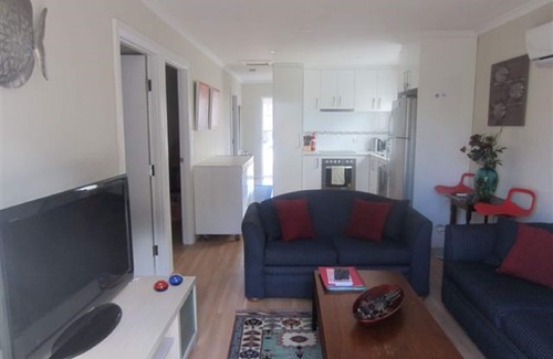 Port Vincent House | The Porthole - close to beach. Winter Off Peak Special!