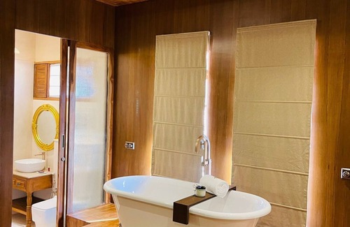 Consua Hotel | The Postcard Saligao