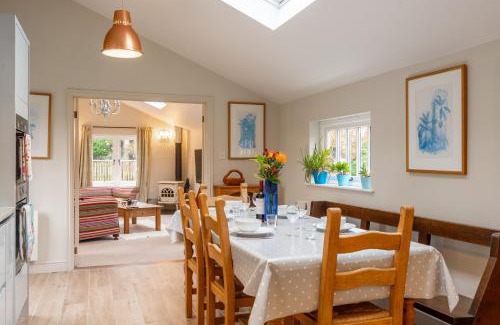 Hoxne House | The Pottage
