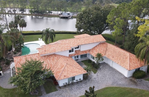 Clermont House | The Presidential at Swiss | 6 Bed, 6.5 Bath