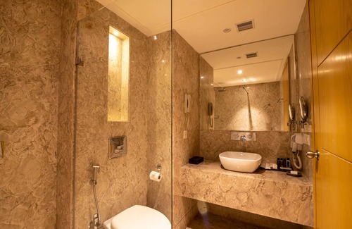 Kanpur Hotel | The Pristine Hotel Kanpur