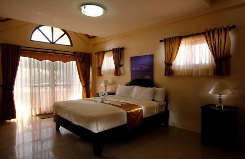 Tagaytay Hotel | The Q Hotel and Events Place