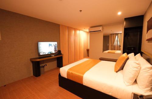 Cabanatuan Hotel | The Quarters by Rosey