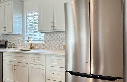 South Central Houston Apartment | The Queen's Hamlet; New Apt close to Texas Medical Center and Rice University.