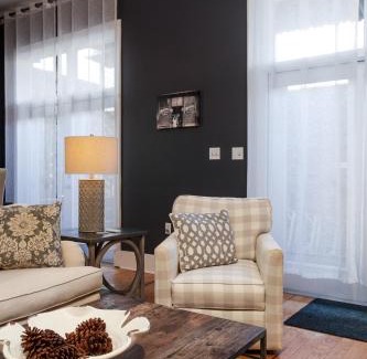 Old City Apartment | The Quiet Old City Hideout