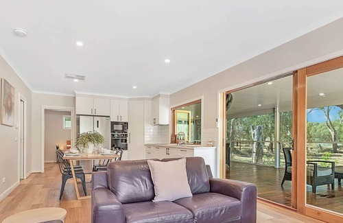 Echuca House | The Rad Shack - Family Paradise with Arcade room!
