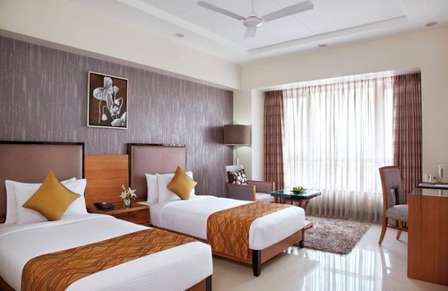 Dahej Hotel | The Radiant Swan