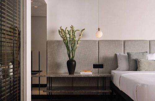 Alwarpet Hotel | The Raintree, St. Mary's Road