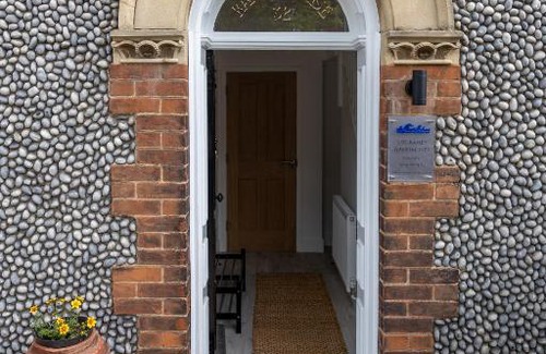 Sheringham Apartment | The Ramey