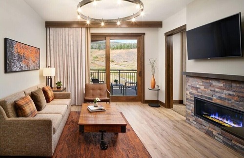 The Highlands Resort | The Ranahan Breckenridge for the Holidays