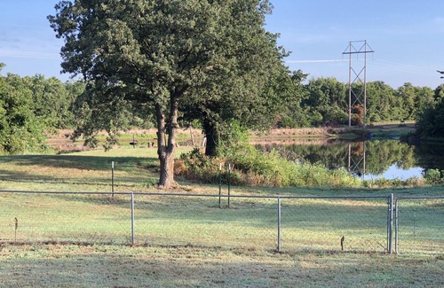 Payne County House | The Ranch House and Outdoor Grill outside of Stillwater