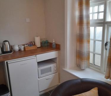 Llanarmon-yn-Ial Hotel | The Raven Inn