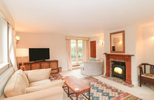 Hinton St. George House | The Reading Room
