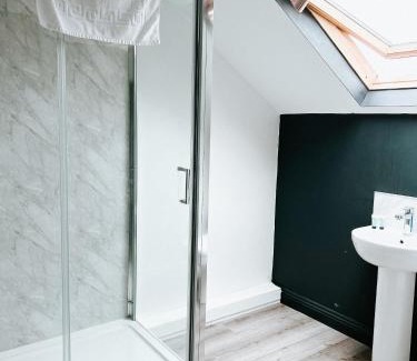 Rothwell House | The Red Lion Inn