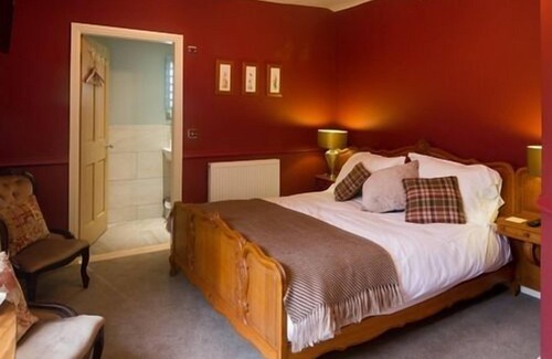 Clitheroe Hotel | The Red Pump Inn