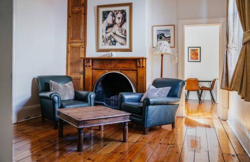 Castlemaine Apartment | The Redbrick House
