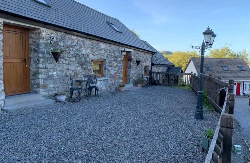 Kidwelly Bed & Breakfast | The Reindeer Retreat Daisy Double