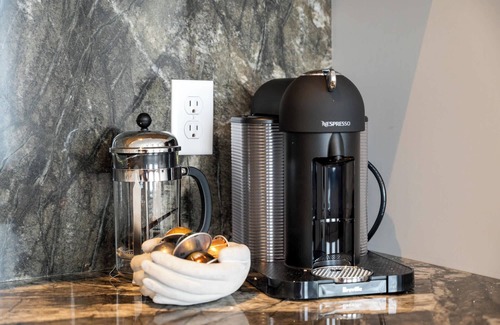 West Main Historic District Apartment | The Reserve on Main S