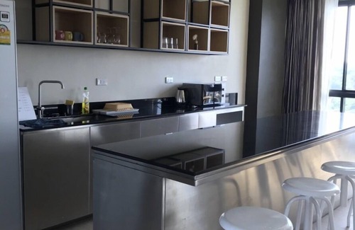 Krathum Baen Hotel | The Residence Thepkanjana