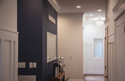 Paducah House | The Respite Boutique Hotel, Songbird - King Suite