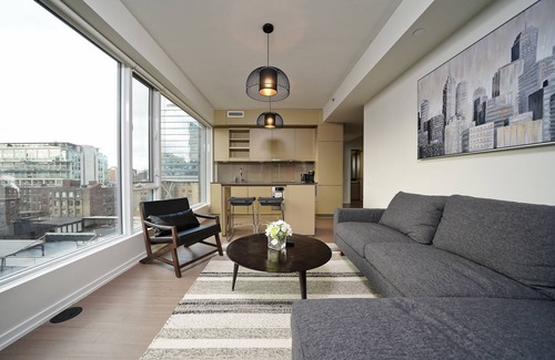 Wellington Place Apartment | The Reve Suite