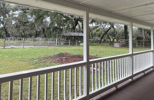 Pierson House | The River Farm - A comfortable stay on a private farm with animals & fishing.