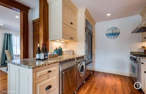 Algonquin House | The River House/Stunning Riverfront/Scenic Views/Water Sports/Steps to Marina