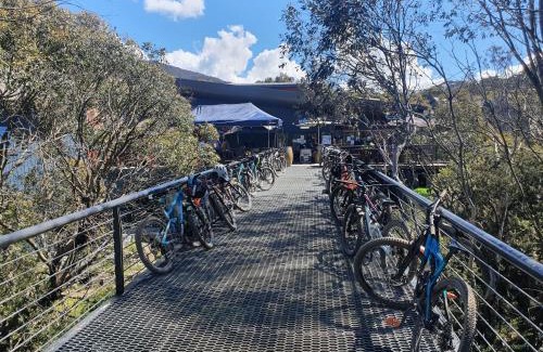 Thredbo Hotel | The River Inn Thredbo