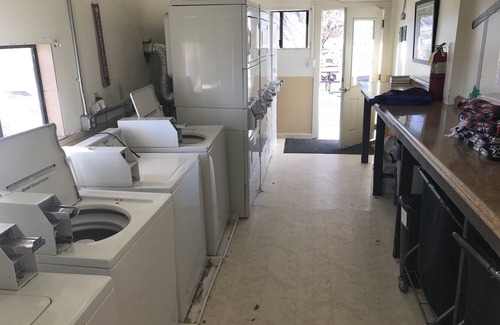 Hatch Hotel | The Riverside Ranch RV Park, Motel & Campground
