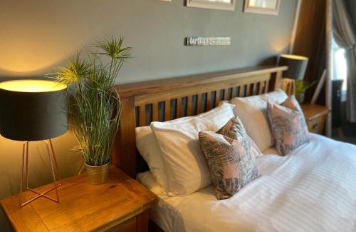 Newark Bed & Breakfast | The Riverside Rooms